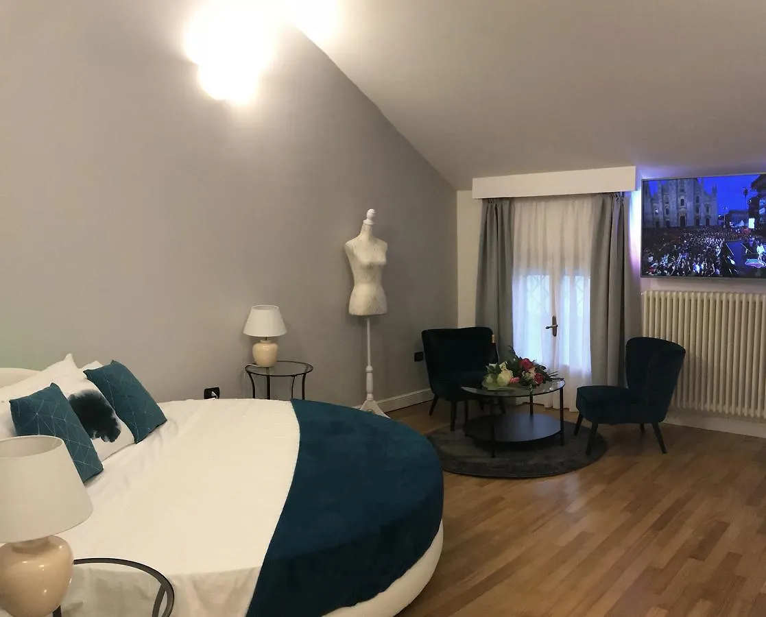 Marina Centro Suite Rimini 0*,