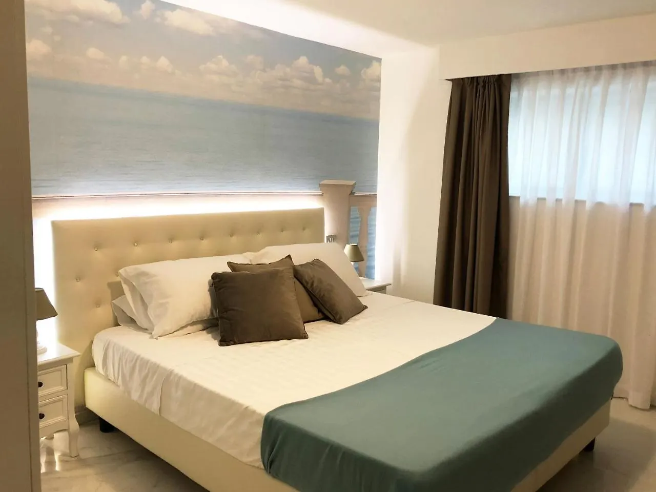 Apartment Marina Centro Suite Rimini Italy